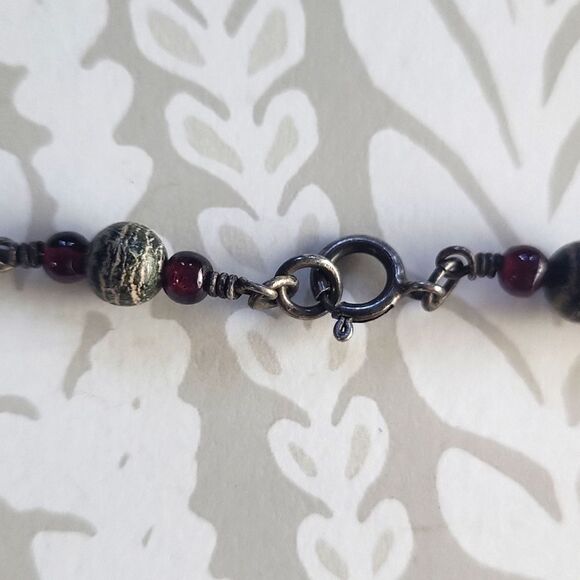 Seraphinite and Garnet Beaded Stone Necklace - Picture 3 of 4